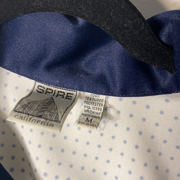 Spire top - Picture 3 of 7